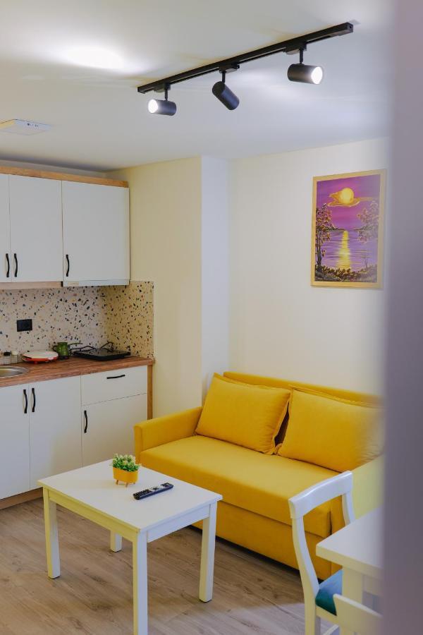 2E Apartments Sarande Exterior photo