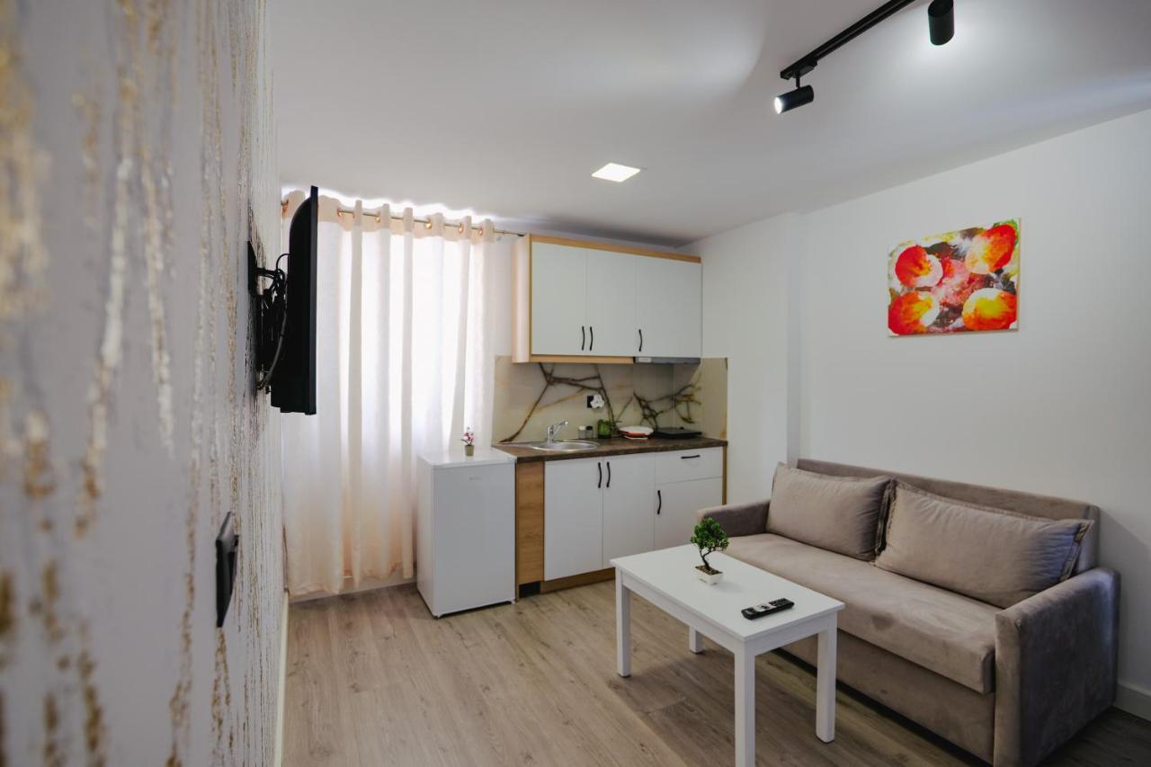 2E Apartments Sarande Exterior photo